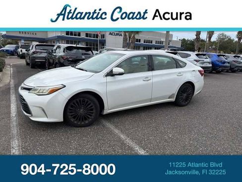 Used 2016 Toyota Avalon Touring image 1