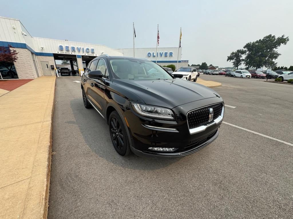 Used 2023 Lincoln Nautilus Reserve w/ Equipment Group 202A AWD/4WD image 1