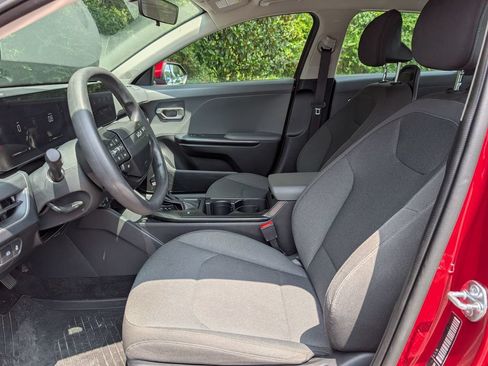 Used 2025 Kia K4 FWD image 15