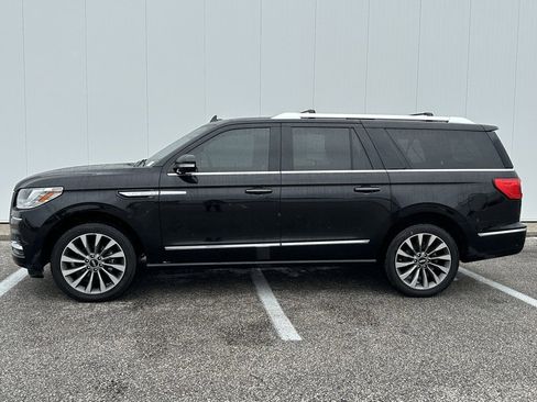 Used 2020 Lincoln Navigator L Reserve w/ Luxury Package image 2