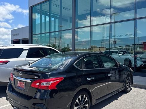 Used 2017 Nissan Sentra SR FWD image 5