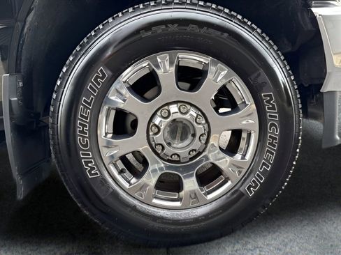 Used 2021 Ford F250 King Ranch w/ King Ranch Ultimate Package AWD/4WD image 11