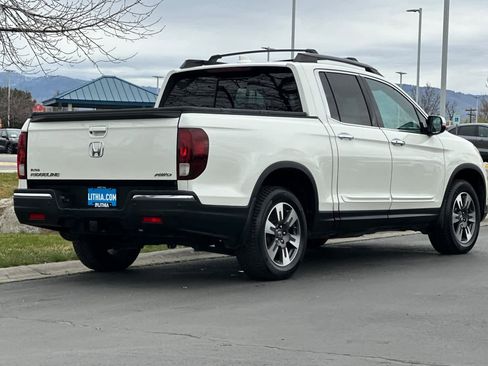 Used 2017 Honda Ridgeline RTL-E image 2