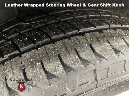 Used 2017 Kia Sorento LX w/ LX Convenience Package image 9