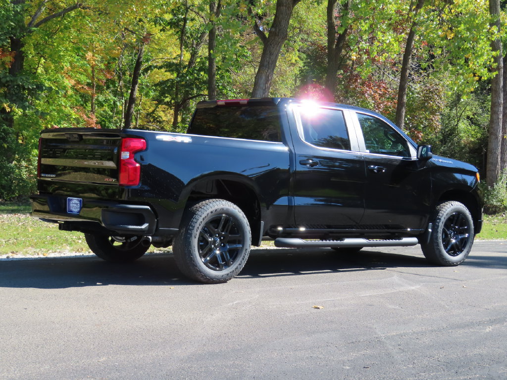 New 2026 Chevrolet Silverado 1500 RST w/ RST Select Package AWD/4WD image 3