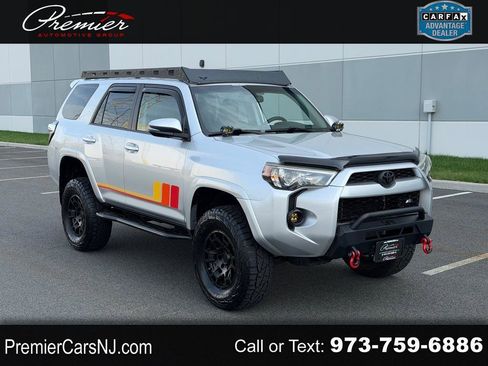 Used 2015 Toyota 4Runner SR5 Premium image 1