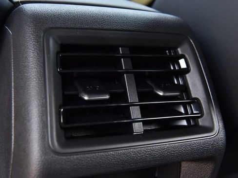 New 2026 Volkswagen Tiguan SE R-Line AWD/4WD image 22