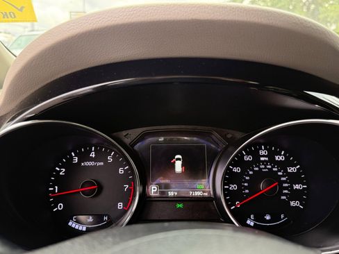 Used 2016 Kia Sedona SX Limited w/ Option Group 030 image 27