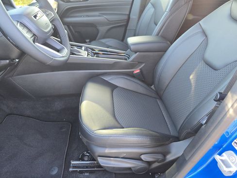 New 2026 Jeep Compass Latitude image 23