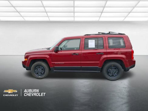 Used 2016 Jeep Patriot Sport FWD image 6