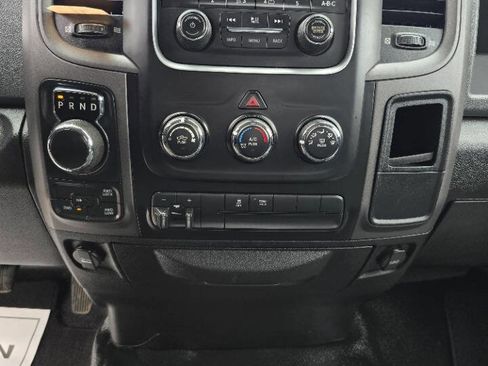 Used 2018 RAM 1500 Tradesman AWD/4WD image 15