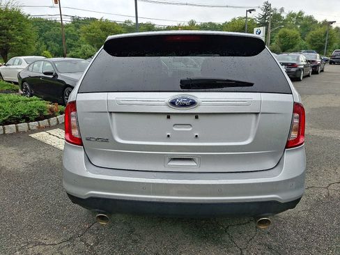 Used 2014 Ford Edge SE w/ Equipment Group 101A FWD image 6