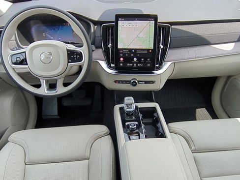New 2026 Volvo XC90 T8 Ultra w/ Protection Package Premier AWD/4WD image 11