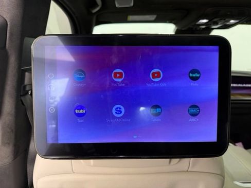 Used 2025 Cadillac Escalade Sport Platinum AWD/4WD image 24