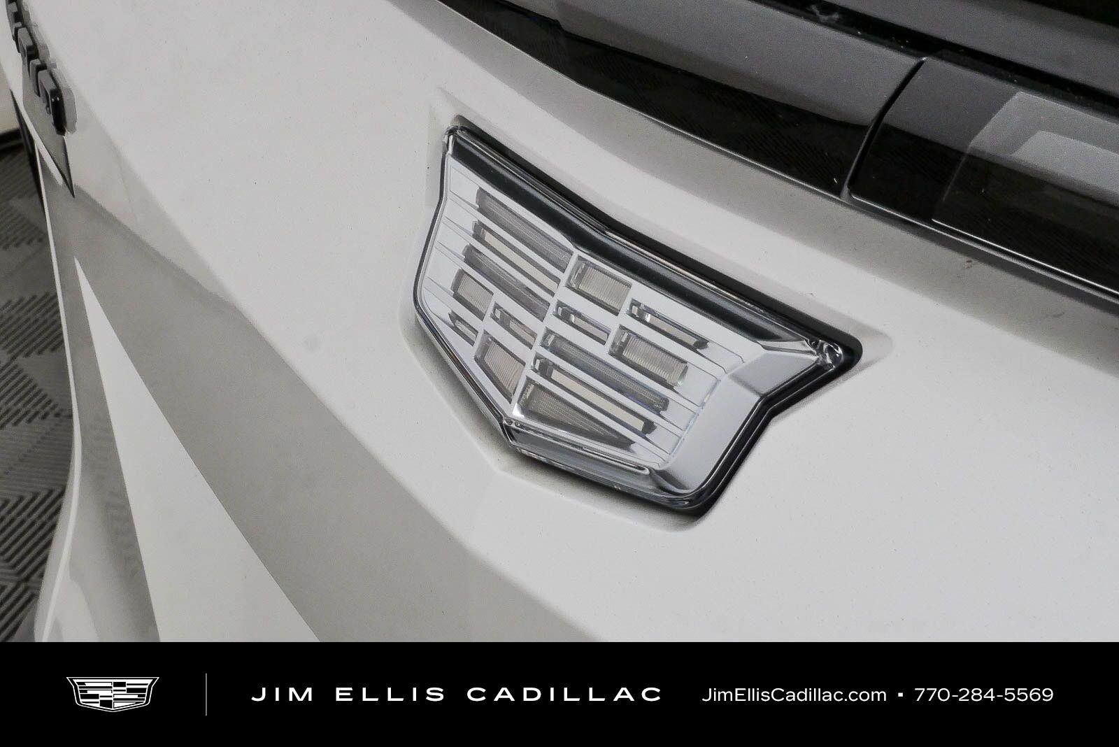 Used 2024 Cadillac Lyriq Luxury AWD/4WD image 35