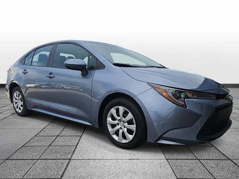 Used 2024 Toyota Corolla LE FWD image 3