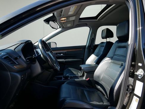 Used 2017 Honda CR-V Touring image 10
