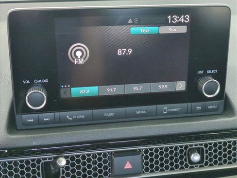Used 2025 Honda Civic Sport image 17
