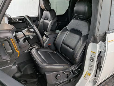 Certified 2024 Ford Bronco Badlands AWD/4WD image 16
