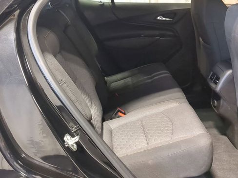 Used 2018 Chevrolet Equinox LT FWD image 24