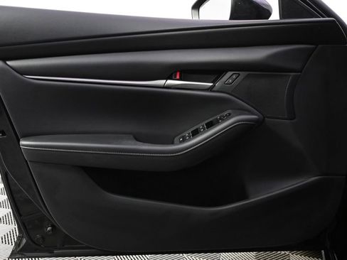 Used 2023 MAZDA MAZDA3 s image 22