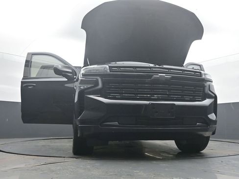 Used 2021 Chevrolet Suburban RST w/ Rear Media and Nav Package image 58