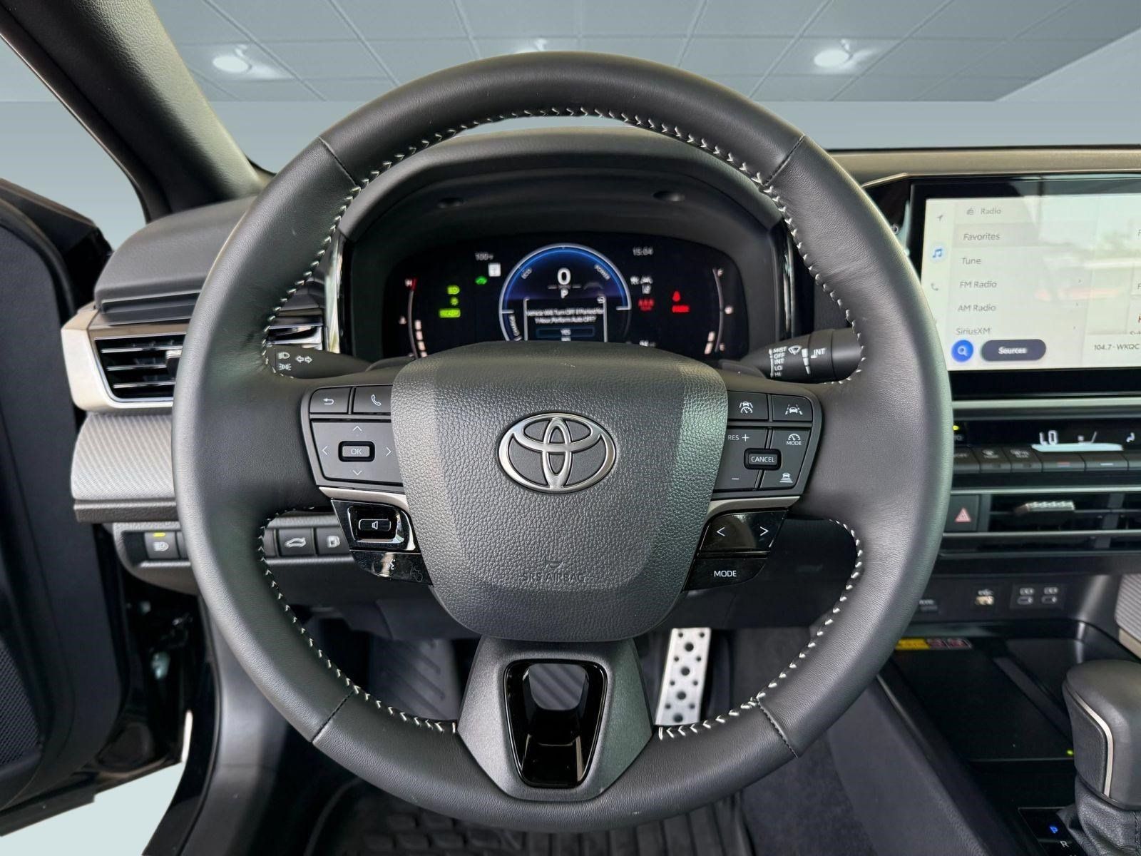 Used 2026 Toyota Camry SE w/ Multimedia Upgrade Package FWD image 30