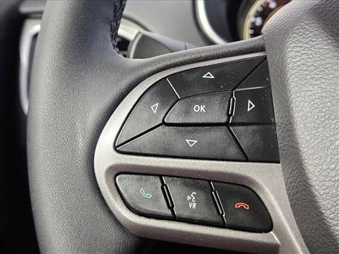 Used 2022 Jeep Cherokee Latitude Lux AWD/4WD image 25