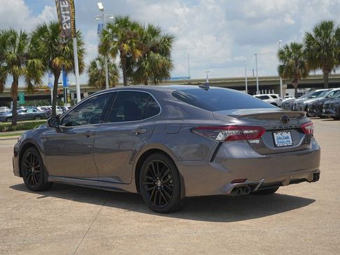 Used 2024 Toyota Camry XSE FWD image 4