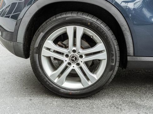 Used 2020 Mercedes-Benz GLA 250 4MATIC image 30
