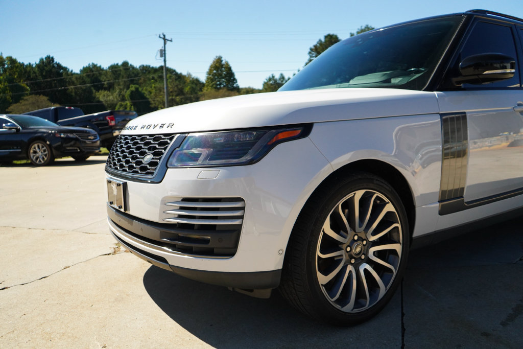 Used 2018 Land Rover Range Rover Supercharged AWD/4WD image 18