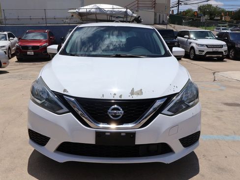 Used 2019 Nissan Sentra S FWD image 2