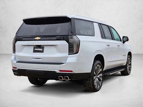 New 2026 Chevrolet Suburban High Country AWD/4WD image 2