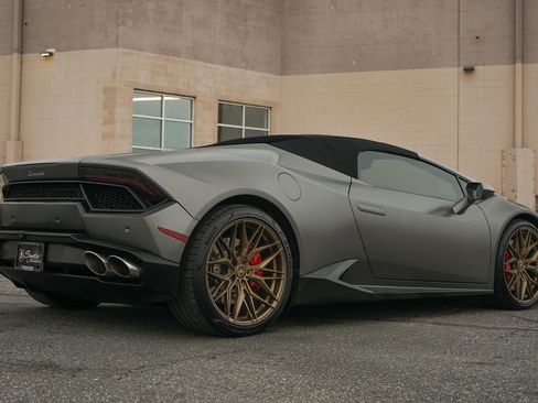 Used 2018 Lamborghini Huracan LP 580-2 image 7