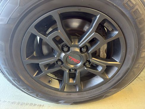 Used 2020 Toyota Tundra SR5 w/ TRD 18" Wheel Package AWD/4WD image 35