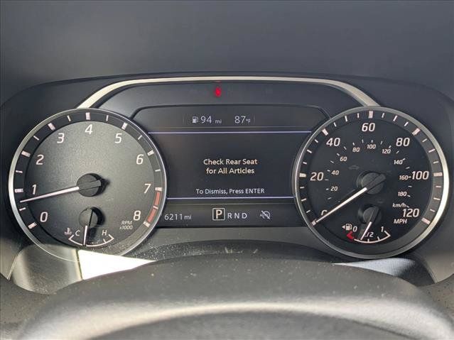 Used 2024 Nissan Frontier SL RWD image 11