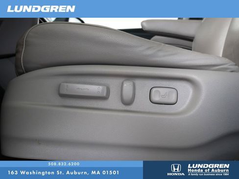Used 2020 Honda Ridgeline RTL image 11