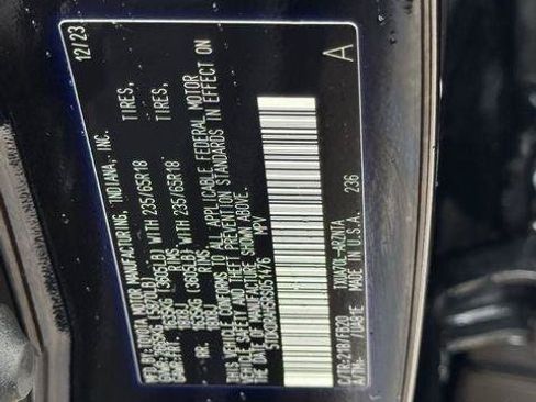 Certified 2024 Toyota Highlander LE FWD image 26