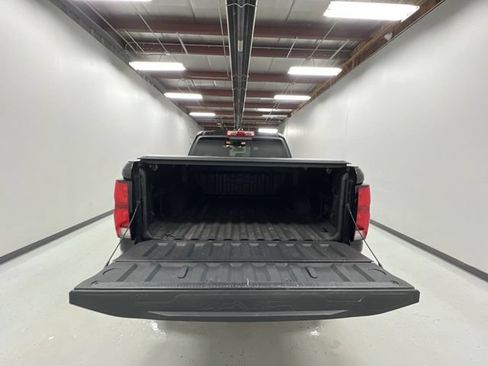 Certified 2024 Chevrolet Colorado LT w/ LT Convenience Package III AWD/4WD image 26