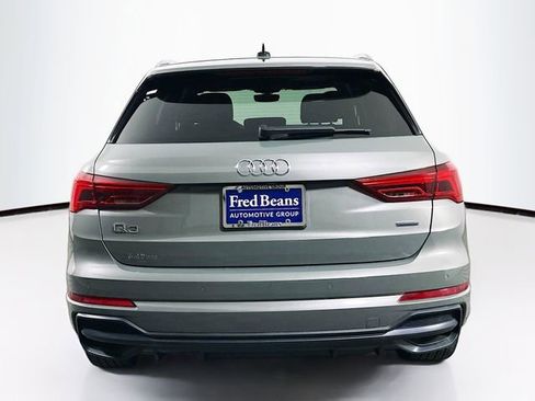 Used 2022 Audi Q3 2.0T Premium Plus w/ Premium Plus Package image 6