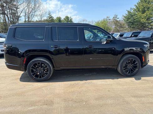 New 2026 Jeep Grand Wagoneer Summit AWD/4WD image 6