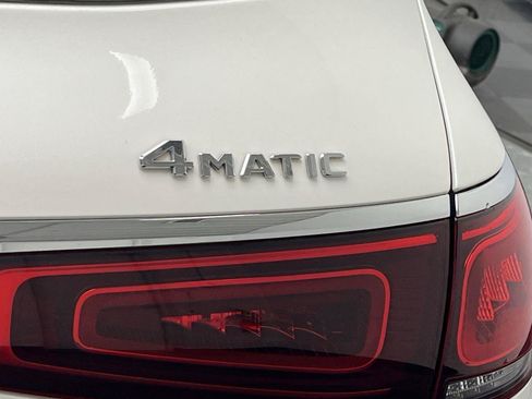 Used 2023 Mercedes-Benz GLS 450 4MATIC image 37