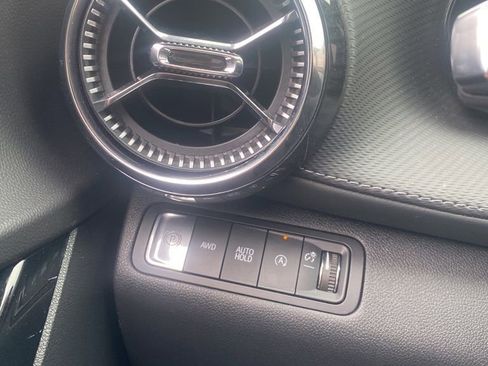 Used 2026 Chevrolet Equinox LT AWD/4WD image 31