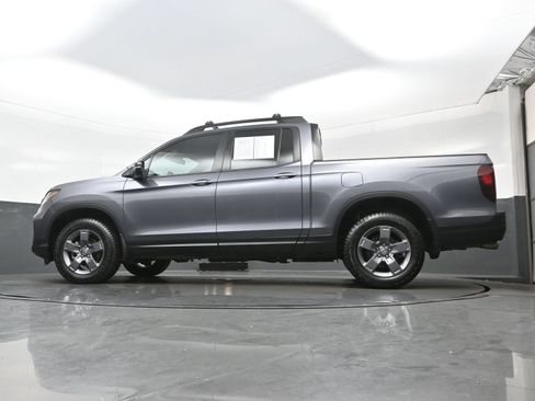 Used 2025 Honda Ridgeline TrailSport image 28