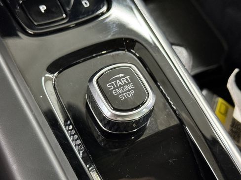 Used 2024 Volvo S60 B5 Core FWD image 43