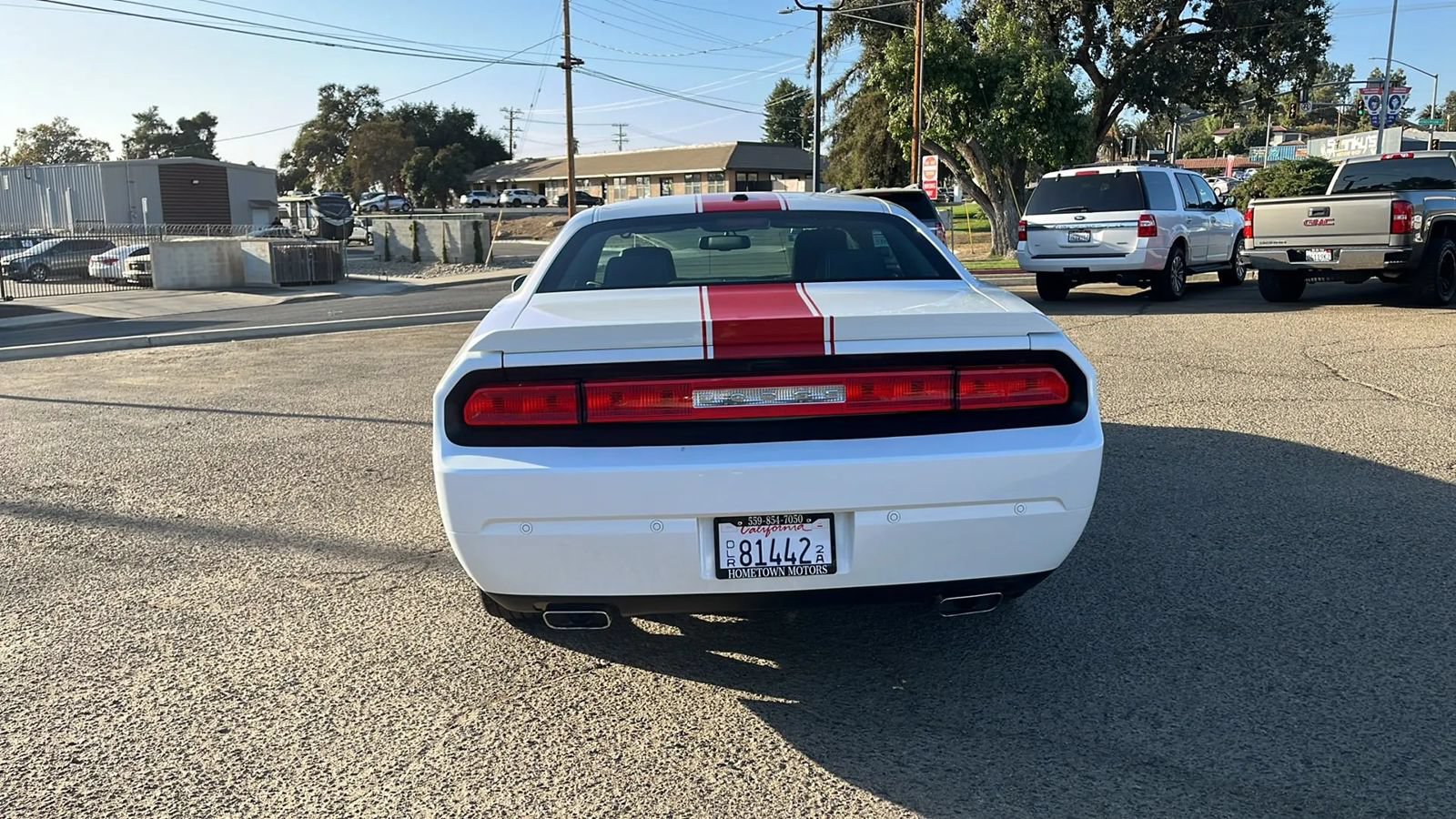 Used 2013 Dodge Challenger SXT RWD image 5