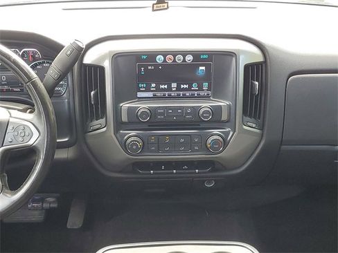 Used 2018 Chevrolet Silverado 1500 LT image 25