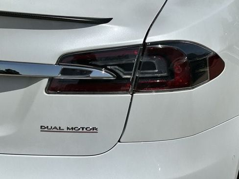 Used 2020 Tesla Model S Performance AWD/4WD image 7