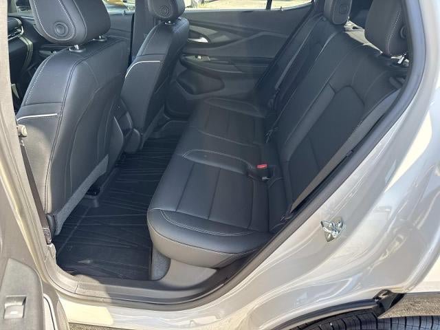 Used 2026 Buick Envista Sport Touring w/ Studio Series FWD image 17
