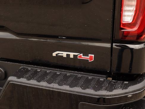 Used 2021 GMC Sierra 1500 AT4 image 34
